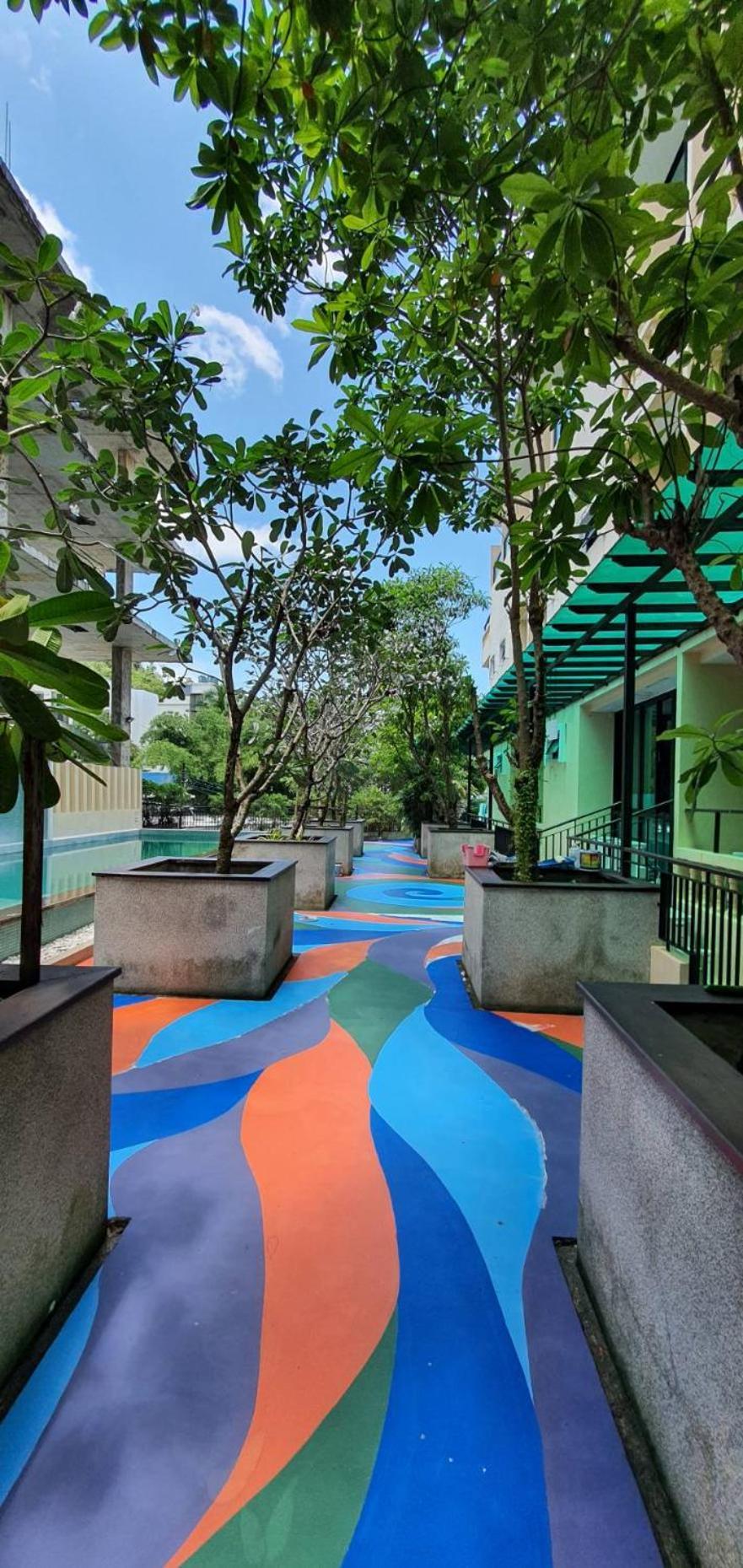 Royal Waves Hotel Patong Екстер'єр фото