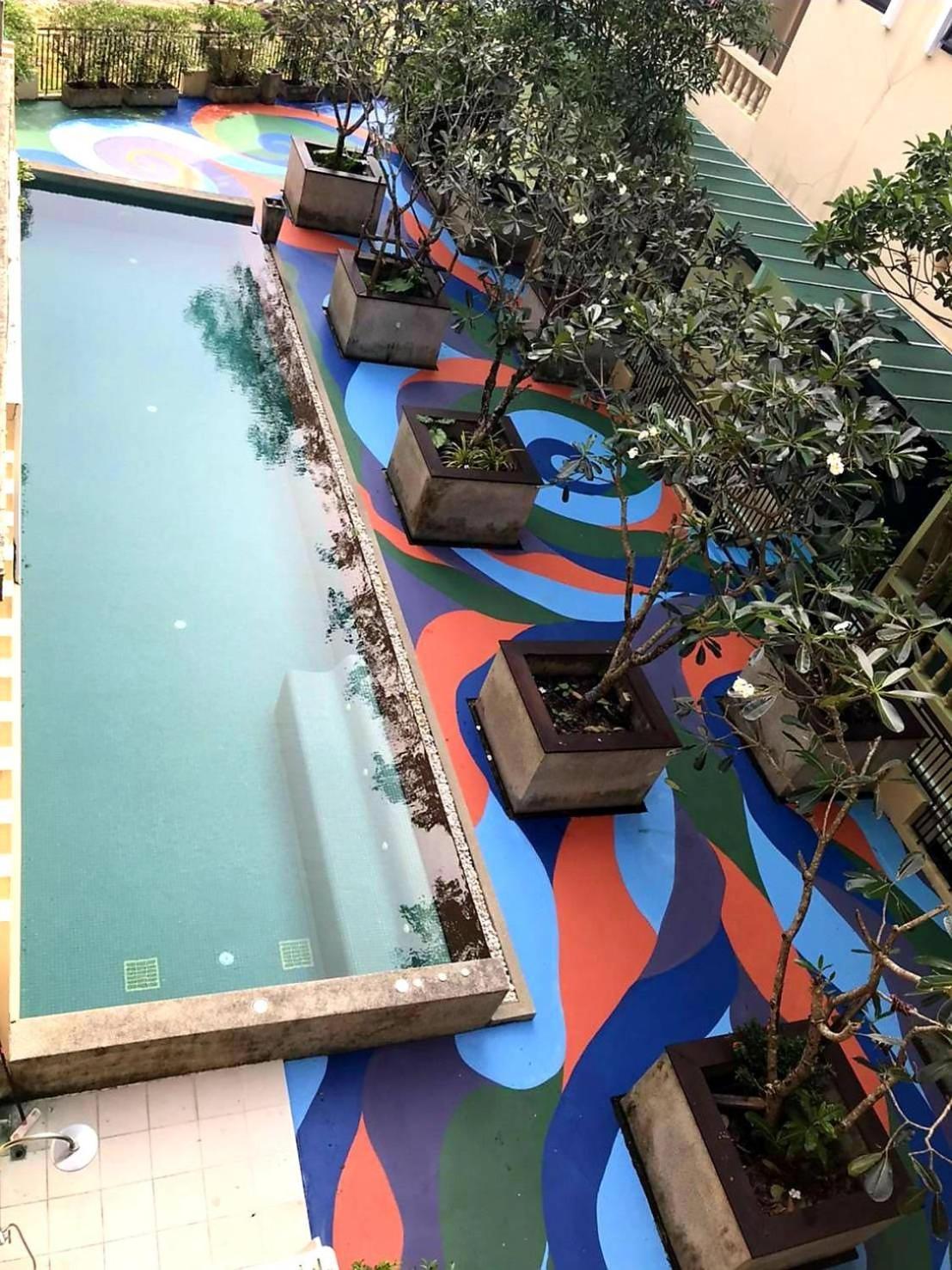 Royal Waves Hotel Patong Екстер'єр фото